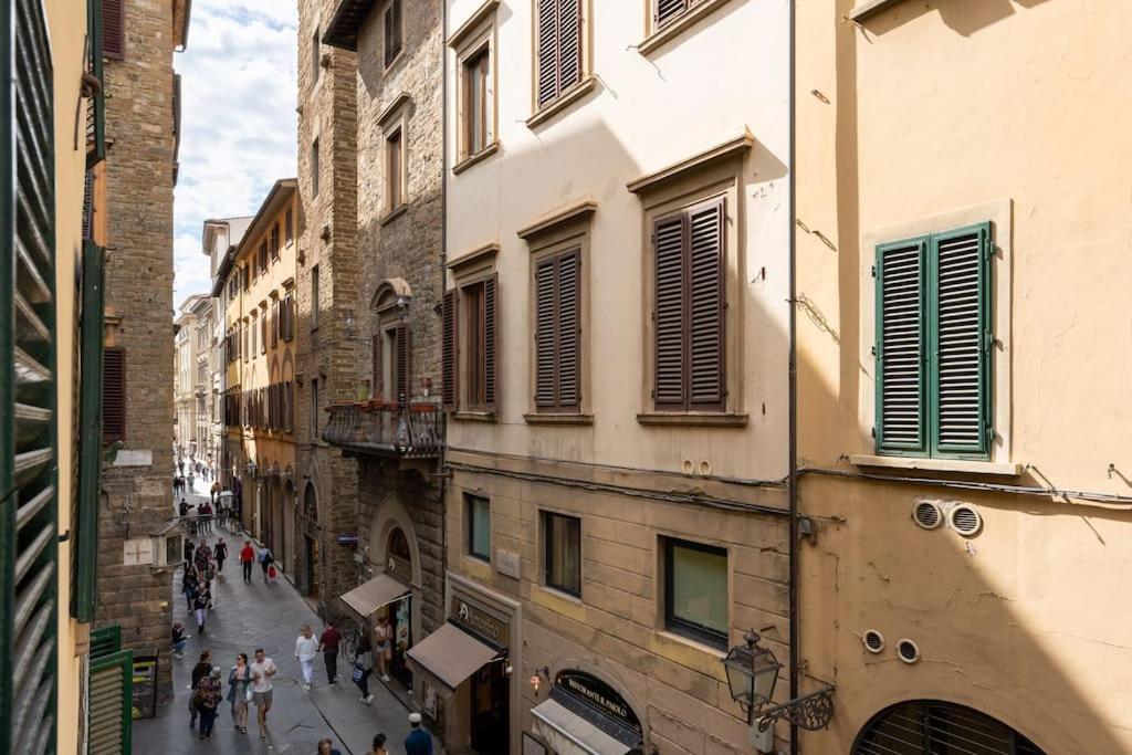Keys Of Italy - Corsob 9 - Florentine Studio Close To Palazzo Vecchio Firenze Eksteriør billede